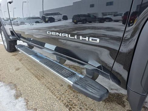 Used 2021 GMC Sierra 3500 Denali image 8