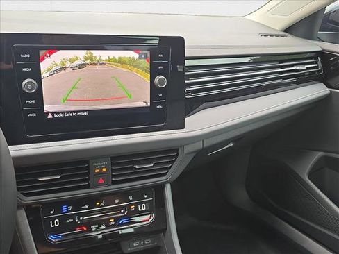 New 2025 Volkswagen Jetta SEL image 13