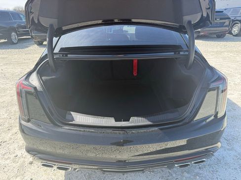 Certified 2025 Cadillac CT5 V w/ LPO, ONYX Package image 13