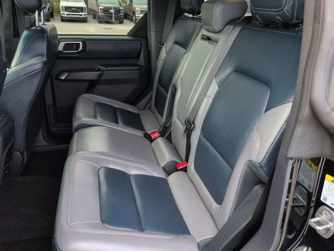 Used 2024 Ford Bronco Outer Banks AWD/4WD image 14
