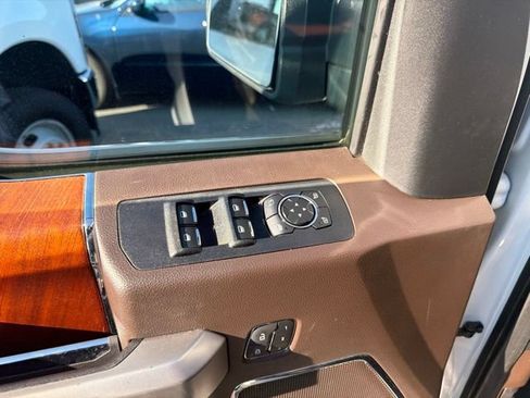 Used 2020 Ford F150 King Ranch w/ Equipment Group 601A Luxury AWD/4WD image 6