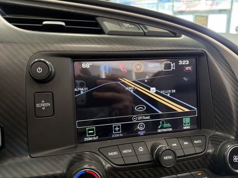 Used 2016 Chevrolet Corvette Z06 w/ 3LZ Preferred Equipment Group image 25