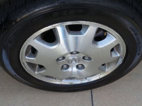 Used 2004 Acura RL image 38