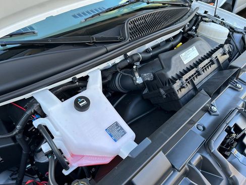 New 2025 GMC Savana 2500 w/ Driver Convenience Package image 27