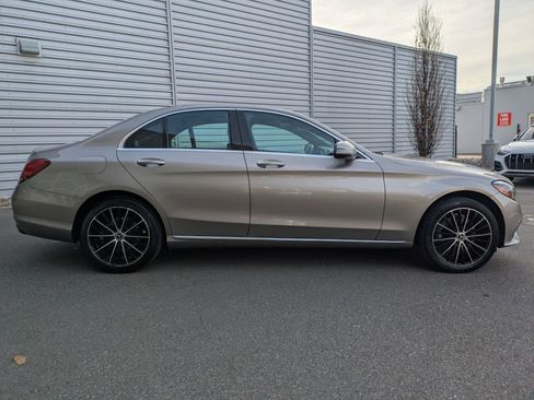 Used 2020 Mercedes-Benz C 300 4MATIC Sedan image 2