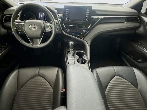 Used 2023 Toyota Camry SE w/ Convenience Package FWD image 16