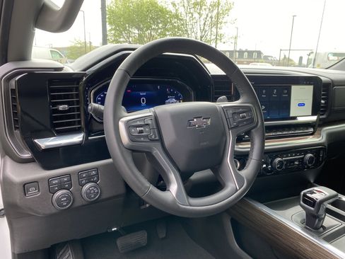 Used 2024 Chevrolet Silverado 1500 RST w/ RST All Star Premium Package image 17