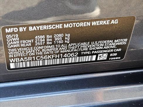 Used 2019 BMW 330i Sedan w/ M Sport Package image 25