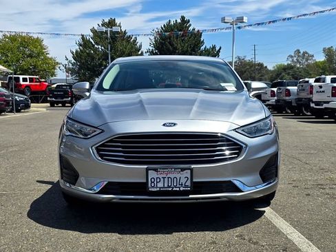 Used 2020 Ford Fusion SEL FWD image 2