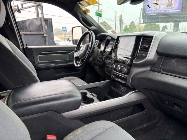 Used 2023 RAM 3500 Big Horn w/ Level 1 Equipment Group AWD/4WD image 2