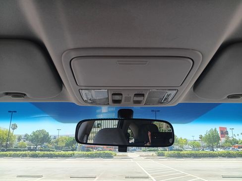 Used 2011 Honda CR-V EX image 21