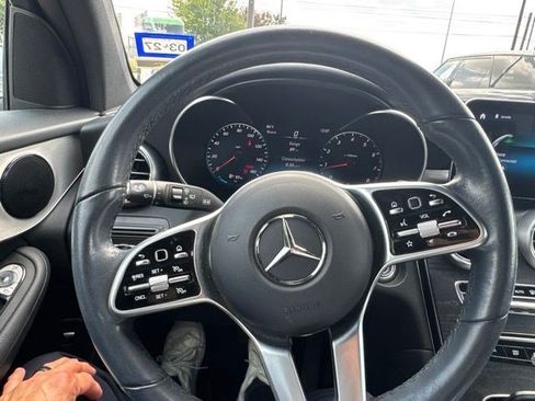 Used 2022 Mercedes-Benz GLC 300 image 35