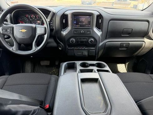 Used 2024 Chevrolet Silverado 1500 Custom AWD/4WD image 10
