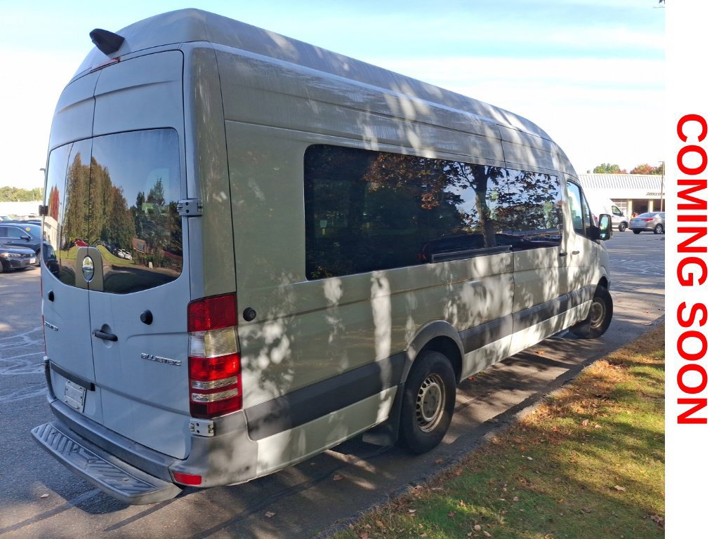 Used 2015 Freightliner Sprinter 2500 RWD image 5