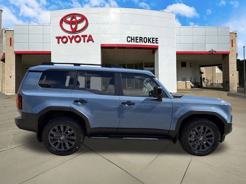 Used 2026 Toyota Land Cruiser w/ Premium Package image 4