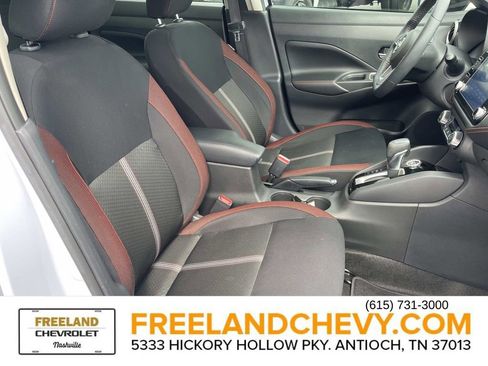 Used 2023 Nissan Versa SR w/ Trunk Package image 24
