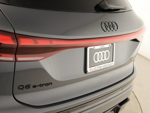 New 2027 Audi Q6 e-tron Premium Plus AWD/4WD image 35