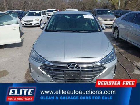 Used 2019 Hyundai Elantra SE w/ Cargo Package image 24