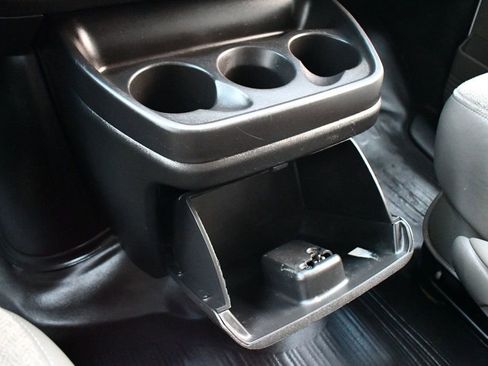 Used 2022 Chevrolet Express 3500 LS image 37