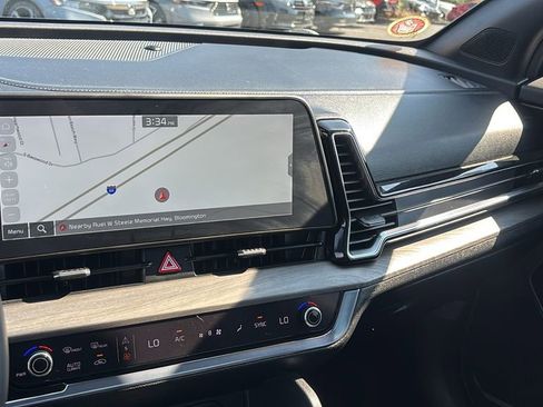Used 2024 Kia Sportage X-Line w/ X-Line Premium Package image 19