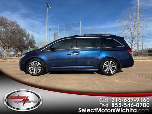 Used 2014 Honda Odyssey Touring image 1