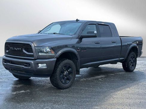Used 2018 RAM 2500 Laramie w/ Sport Appearance Group image 7