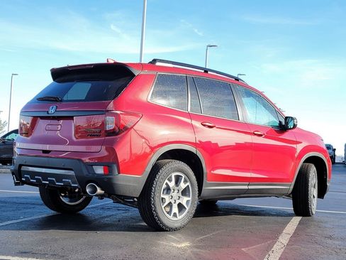 Used 2023 Honda Passport TrailSport image 9