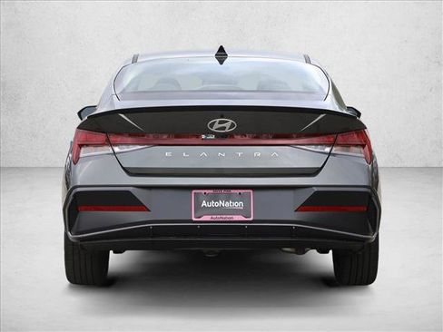 New 2026 Hyundai Elantra SEL Sport FWD image 6