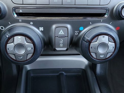 Used 2010 Chevrolet Camaro LT image 15