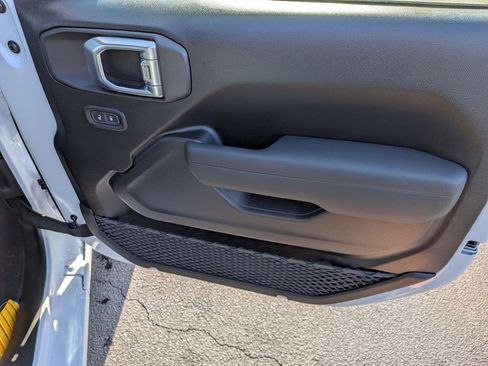 New 2026 Jeep Wrangler Sport AWD/4WD image 21