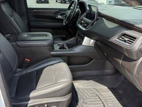 Used 2021 Chevrolet Tahoe LT AWD/4WD image 23