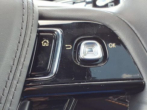 Used 2025 Lincoln Aviator Black Label w/ Jet Appearance Package AWD/4WD image 26