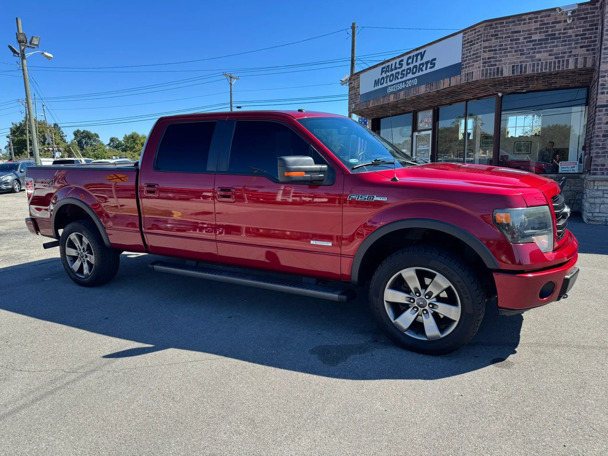 Used 2014 Ford F150 FX4 w/ Equipment Group 402A Luxury AWD/4WD image 18