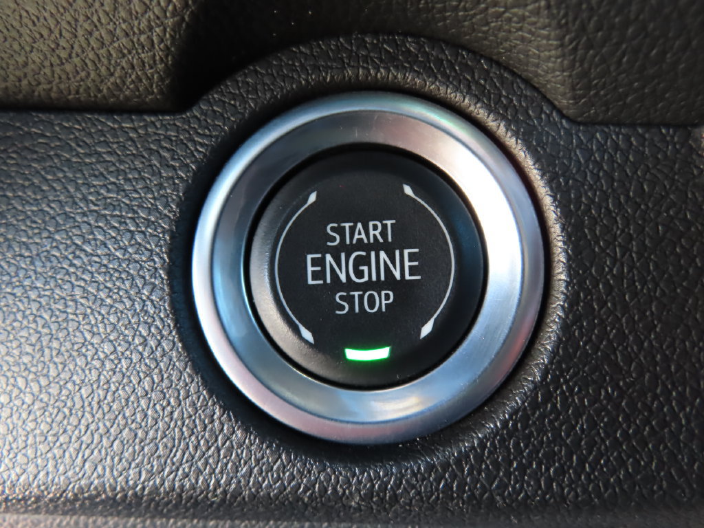 Certified 2024 Chevrolet Traverse RS AWD/4WD image 13