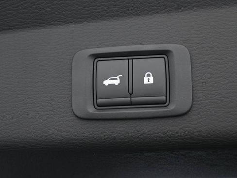 New 2026 Mitsubishi Outlander SE image 35