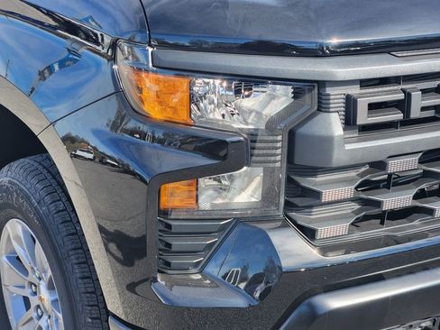 New 2026 Chevrolet Silverado 1500 W/T RWD image 9