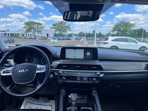 Used 2022 Kia Telluride SX w/ SX Prestige Package AWD/4WD image 23