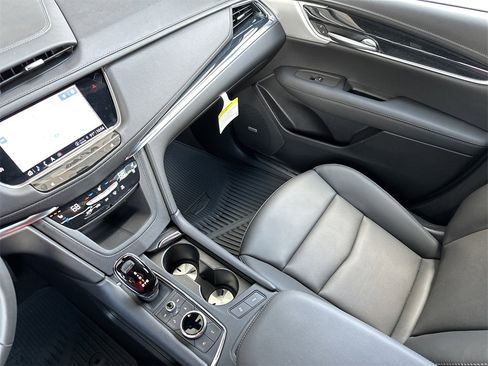 New 2025 Cadillac XT5 Premium Luxury w/ Technology Package image 27
