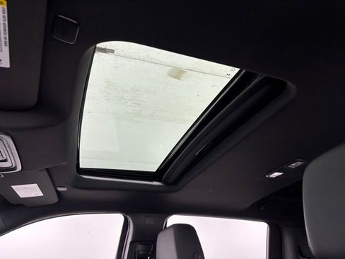 New 2026 GMC Sierra 1500 AT4 w/ AT4 Premium Package image 5