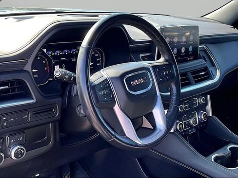 Used 2021 GMC Yukon SLT w/ SLT Premium Package AWD/4WD image 12