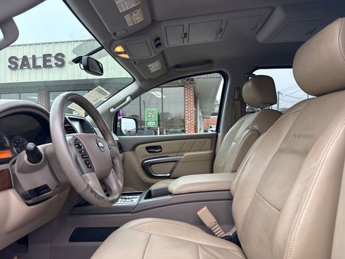 Used 2015 Nissan Armada Platinum image 12