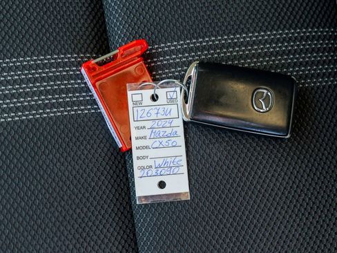 Used 2024 MAZDA CX-50 AWD 2.5 S w/ Preferred Package image 52