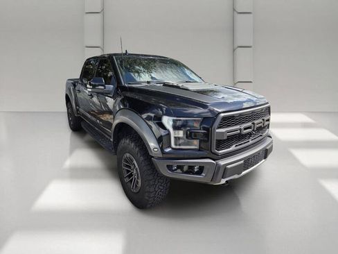 Used 2020 Ford F150 Raptor w/ Equipment Group 802A Luxury AWD/4WD image 3