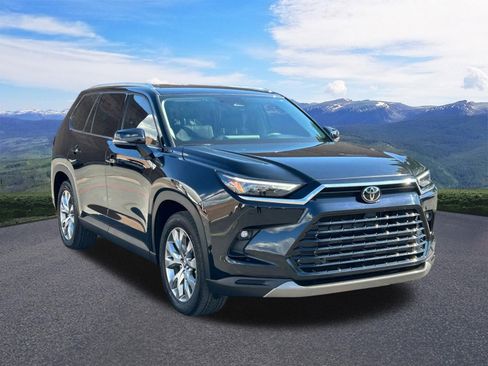 Used 2024 Toyota Grand Highlander AWD Hybrid image 8