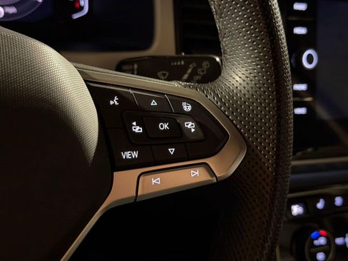 Used 2022 Volkswagen Atlas SEL Premium image 26