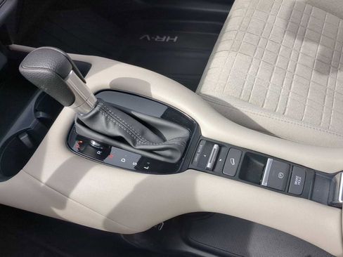 Used 2025 Honda HR-V LX image 20