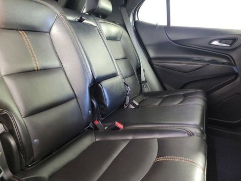 Used 2024 Chevrolet Equinox Premier AWD/4WD image 18