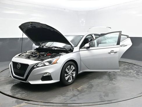 Used 2021 Nissan Altima 2.5 S image 34