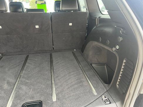 Used 2015 Jeep Grand Cherokee Limited image 22