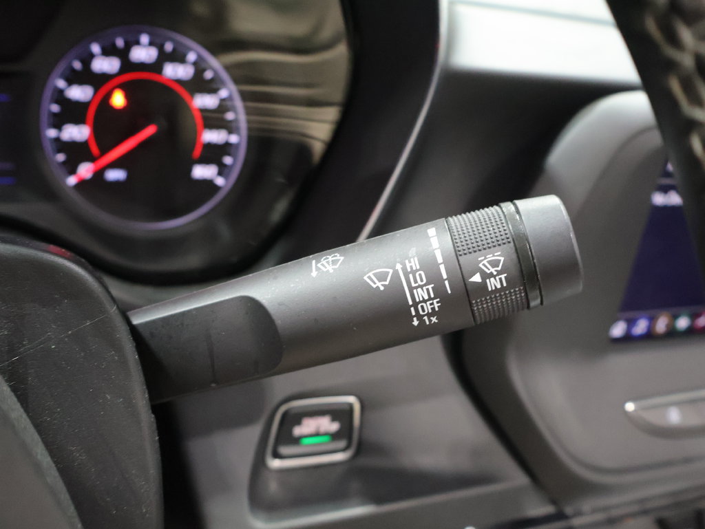 Used 2023 Chevrolet Camaro LT RWD image 36